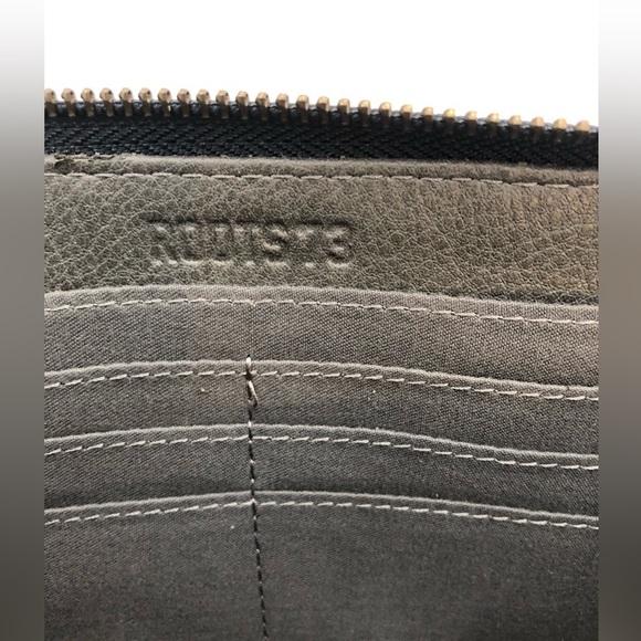 ROOTS Navy Canvas Wallet - Picture 6 of 8